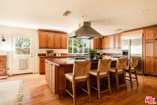 5744 Hempstead Drive, Agoura Hills, CA 91301