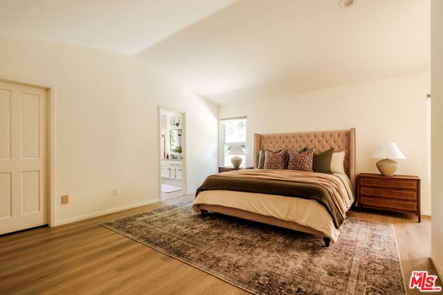 5744 Hempstead Drive, Agoura Hills, CA 91301
