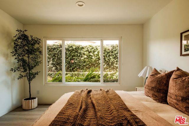 5744 Hempstead Drive, Agoura Hills, CA 91301
