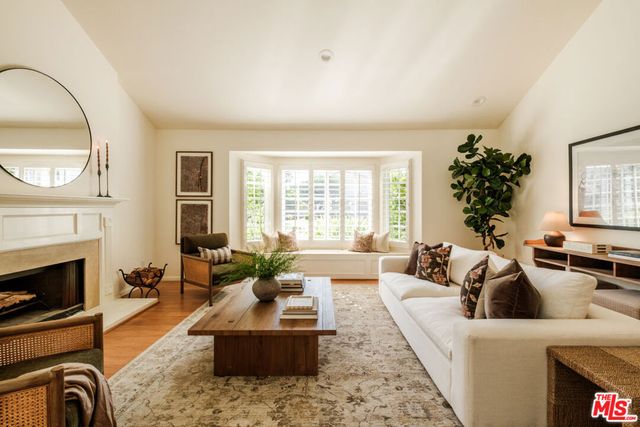 5744 Hempstead Drive, Agoura Hills, CA 91301