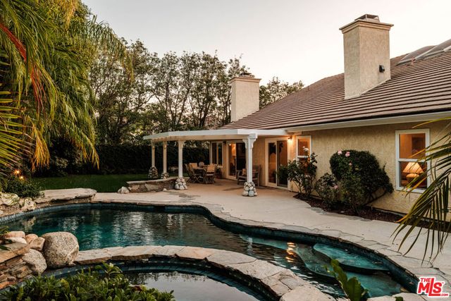 5744 Hempstead Drive, Agoura Hills, CA 91301