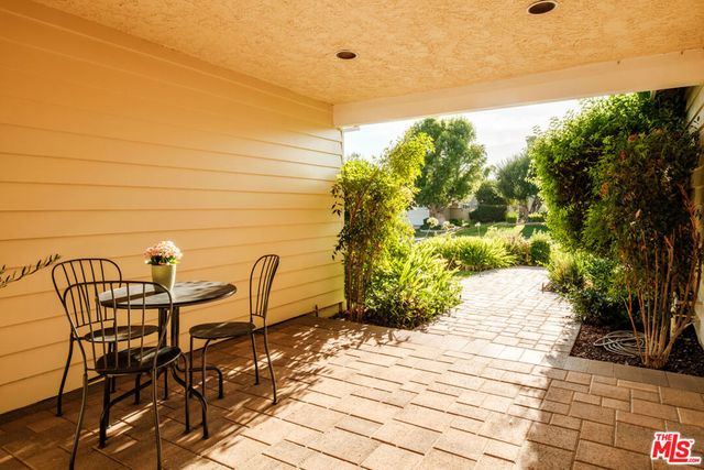 5744 Hempstead Drive, Agoura Hills, CA 91301