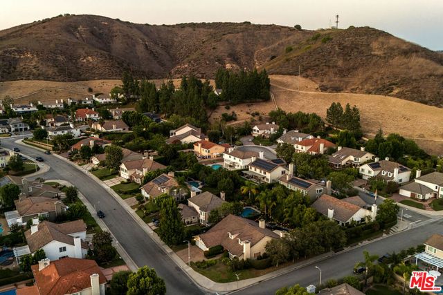 5744 Hempstead Drive, Agoura Hills, CA 91301