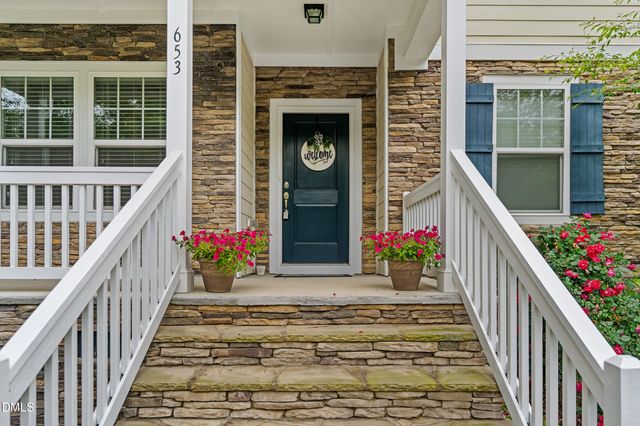 653 Rockbank Loop, Wendell, NC 27591