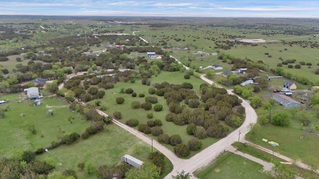 9112 Valley View Court, Cleburne, TX 76033