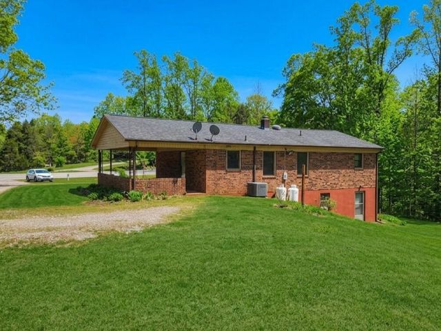 10519 Henry RD, Henry, VA 24102