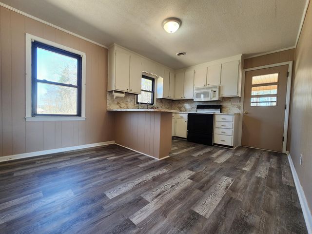 10519 Henry RD, Henry, VA 24102