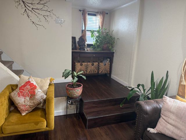 218 West Miami Avenue, Logansport, IN 46947