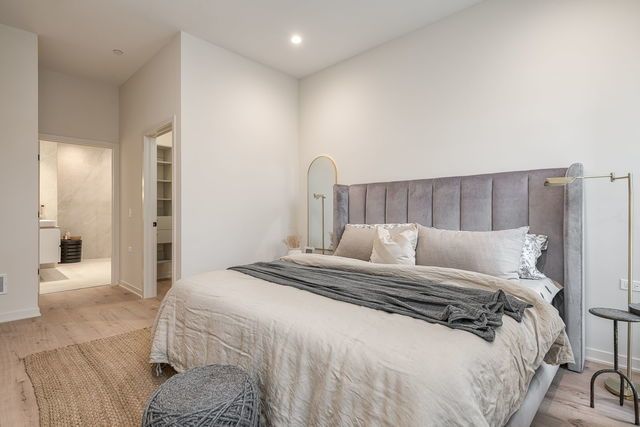 8020 W O'Connor Drive 203, River Grove, IL 60171