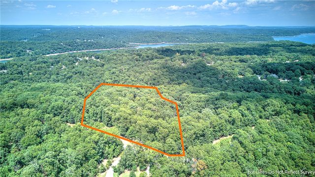 Freestone Drive, Rogers, AR 72756