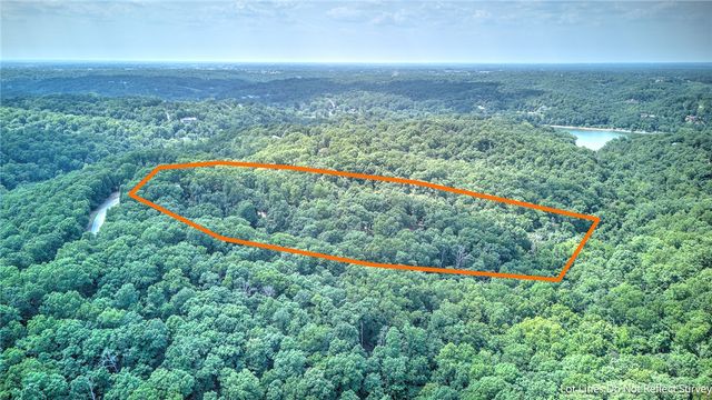 Freestone Drive, Rogers, AR 72756