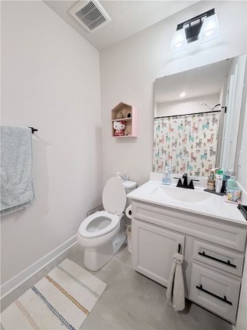 120 Crown St, Mckees Rocks, PA 15136