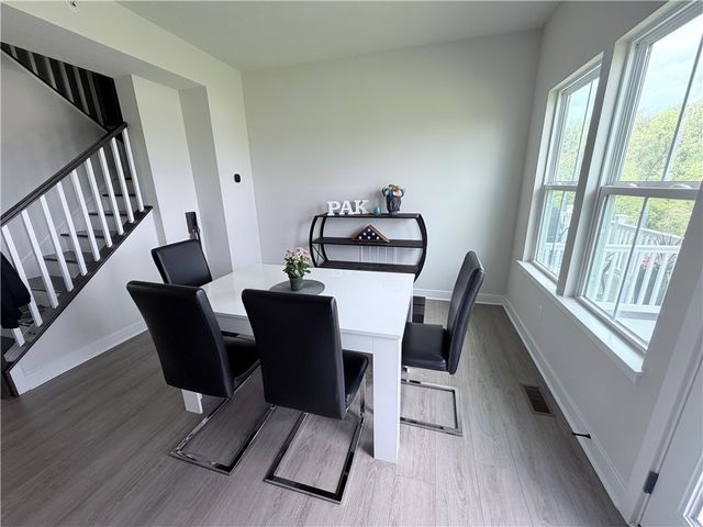 120 Crown St, Mckees Rocks, PA 15136
