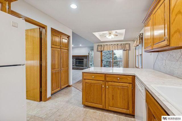 3902 N 157th Street, Omaha, NE 68116