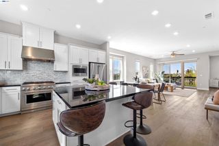 1597 Hidden Creek Ln, Milpitas, CA 95035