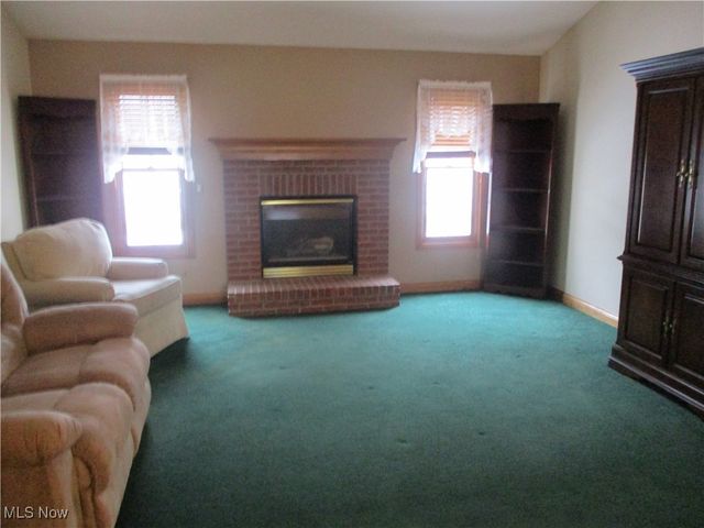 1375 Golden Lane, Broadview Heights, OH 44147