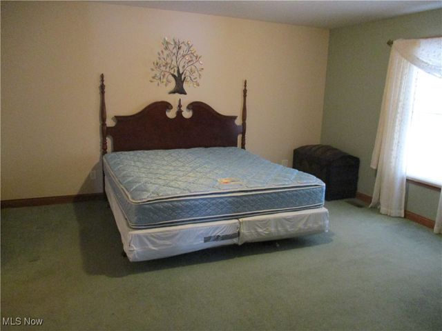 1375 Golden Lane, Broadview Heights, OH 44147