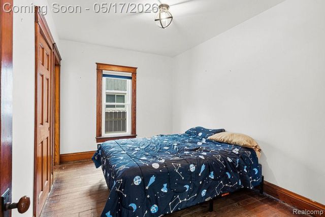 305 N Almont Avenue, Imlay City, MI 48444