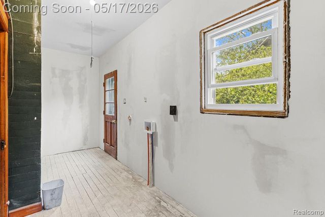 305 N Almont Avenue, Imlay City, MI 48444