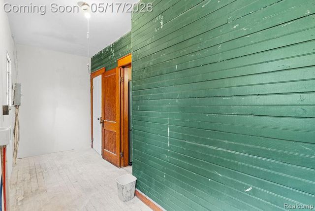 305 N Almont Avenue, Imlay City, MI 48444