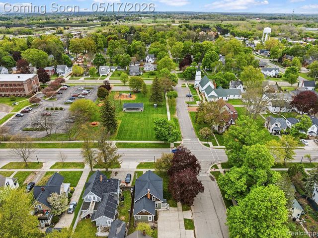 305 N Almont Avenue, Imlay City, MI 48444