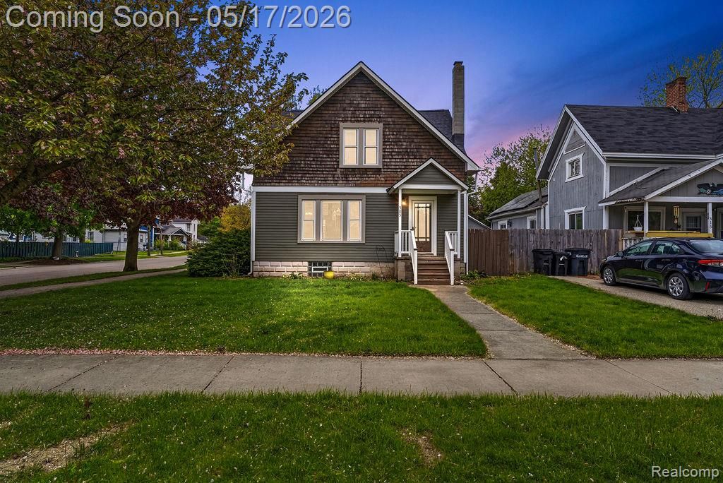305 N Almont Avenue, Imlay City, MI 48444
