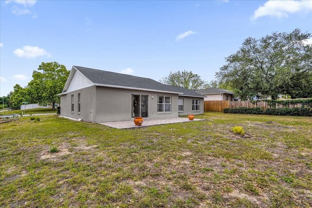 12000 WOODGLEN CIRCLE, Clermont, FL 34711