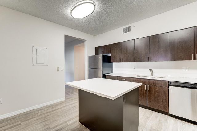 4685 N Haverhill Road A8, West Palm Beach, FL 33417