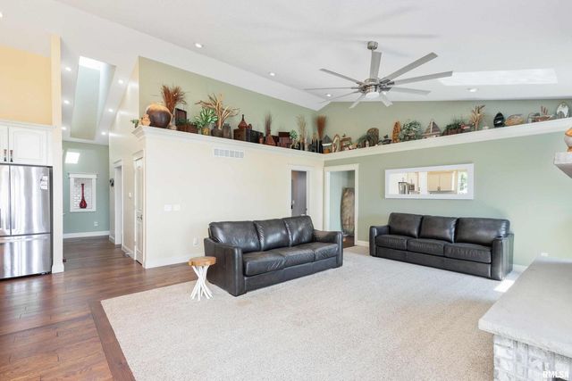 24711 178TH Street, Pleasant Valley, IA 52767