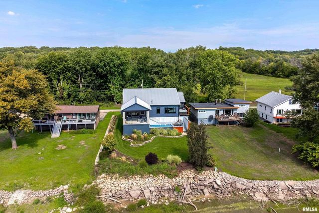 24711 178TH Street, Pleasant Valley, IA 52767