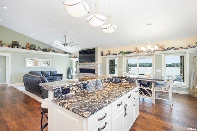 24711 178TH Street, Pleasant Valley, IA 52767