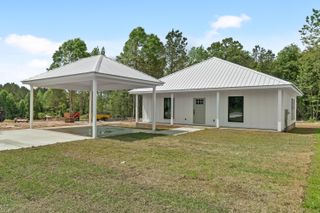 321 Nobles Rd., Sumrall, MS 39482