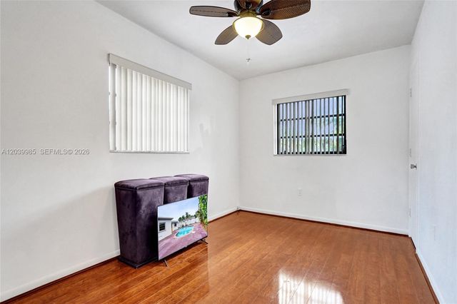 1530 N 73rd Ave, Hollywood, FL 33024