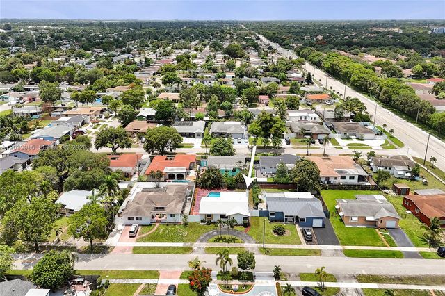 1530 N 73rd Ave, Hollywood, FL 33024