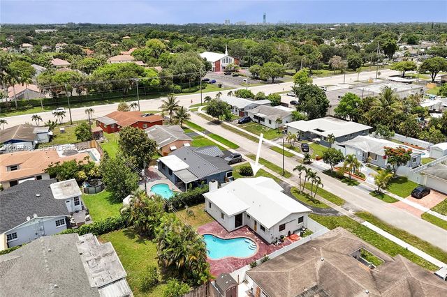 1530 N 73rd Ave, Hollywood, FL 33024