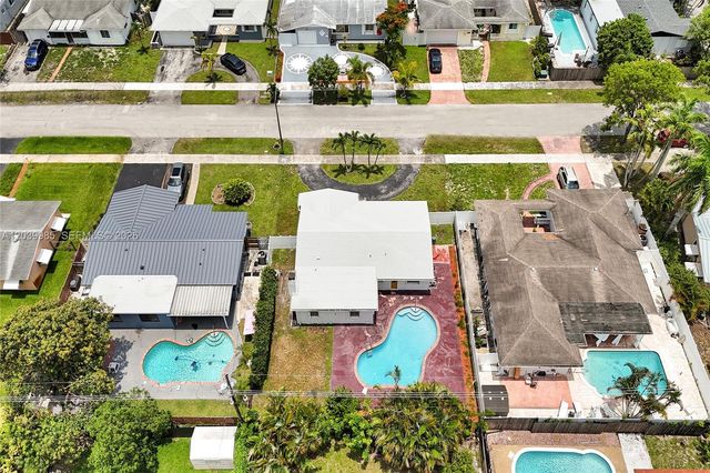 1530 N 73rd Ave, Hollywood, FL 33024