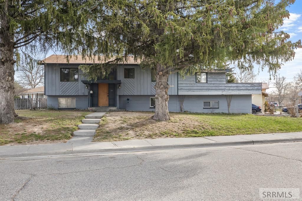 1646 Westwood Street, Idaho Falls, ID 83402
