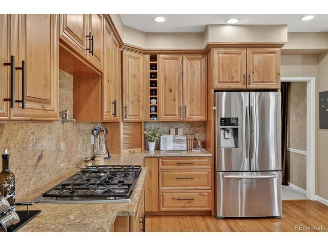 15895 W 67th Pl, Arvada, CO 80007