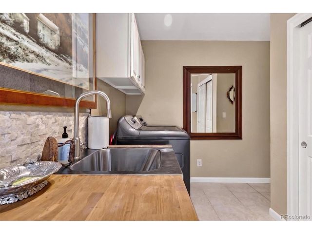 15895 W 67th Pl, Arvada, CO 80007