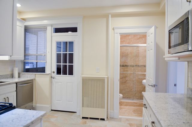 98 Toxteth Street 2, Brookline, MA 02446