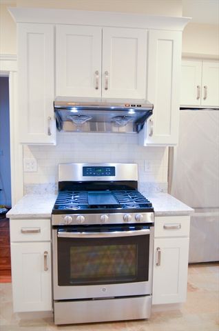 98 Toxteth Street 2, Brookline, MA 02446