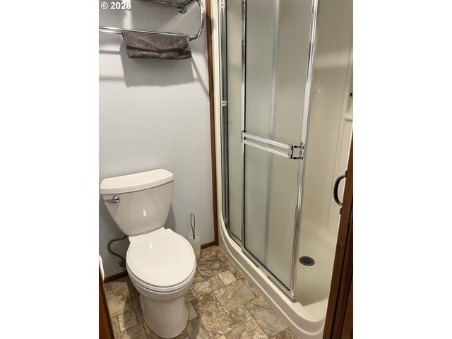 1111 RISDEN Pl, Eugene, OR 97404