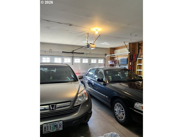 1111 RISDEN Pl, Eugene, OR 97404