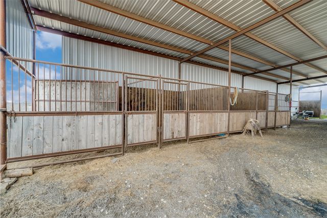 850 Hcr 3138 S, Bynum, TX 76631