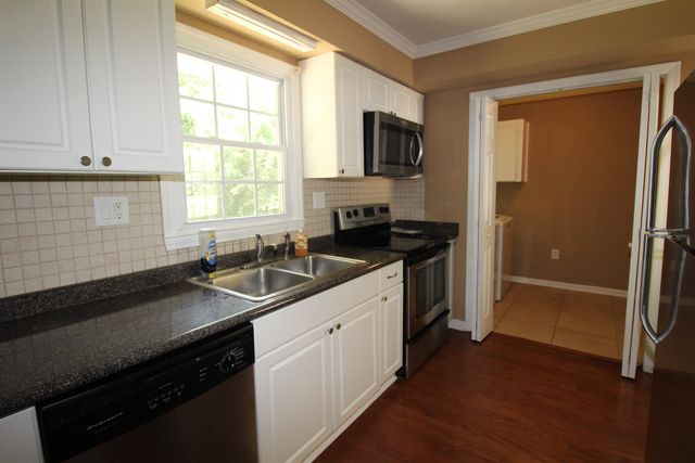 109 Allen Court, Boiling Springs, SC 29316