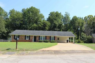 109 Allen Court, Boiling Springs, SC 29316
