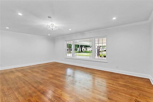 2553 Durham S Drive, Mobile, AL 36606