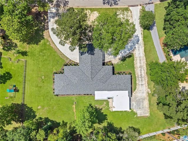 2553 Durham S Drive, Mobile, AL 36606