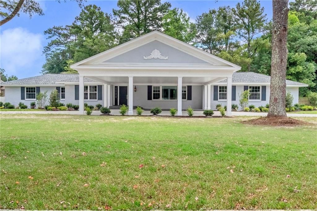 2553 Durham S Drive, Mobile, AL 36606