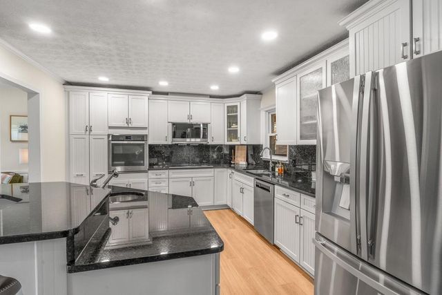 3860 Cardinal Drive, Tucker, GA 30084